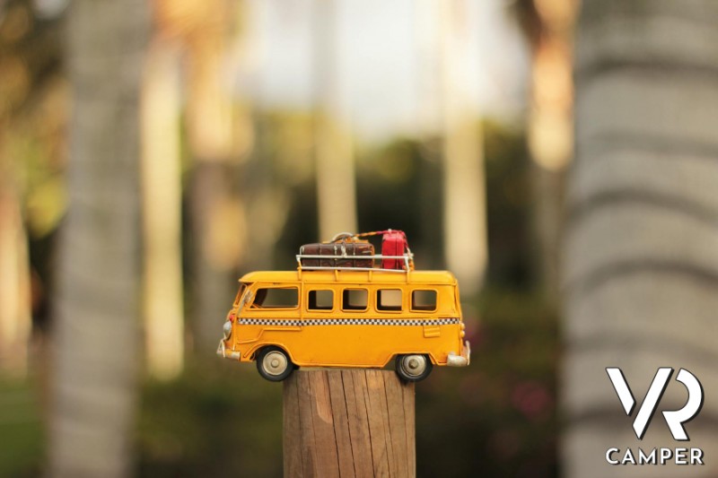 Camper giallo giocattolo - Guida per neofiti al mondo del camper